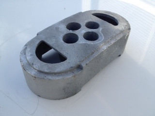 楽石くん（鋳物フェンス台）