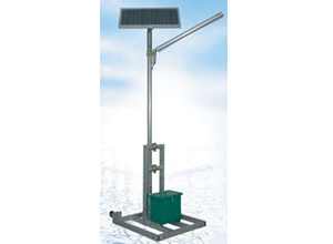 ソーラー式LED街路灯