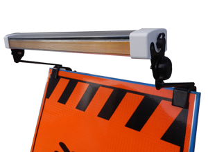 ソーラー式LED看板照明