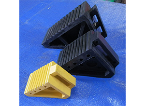 タイヤストッパー